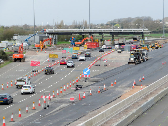 Government removes toll from M4 now Welsh Government wants toll on M4 and the A470   