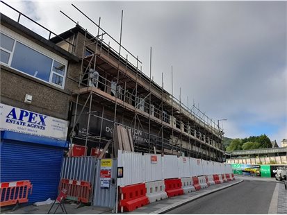 Work at Pontypridd Taff Street buildings progresses to the main demolition phase