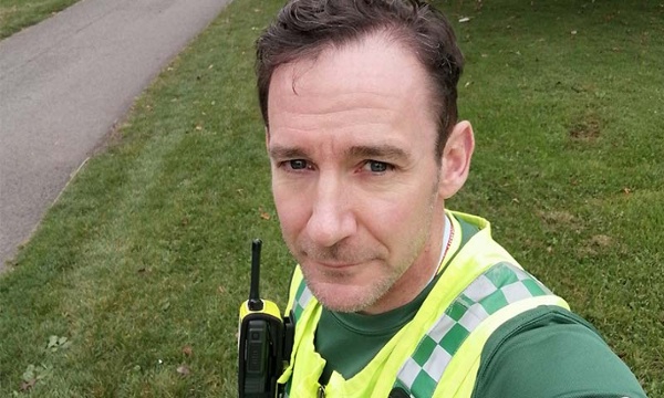 Community Strength in the Face of Adversity: Welsh Paramedic’s Courageous Fight Against Skin Cancer Inspires Unity and Support