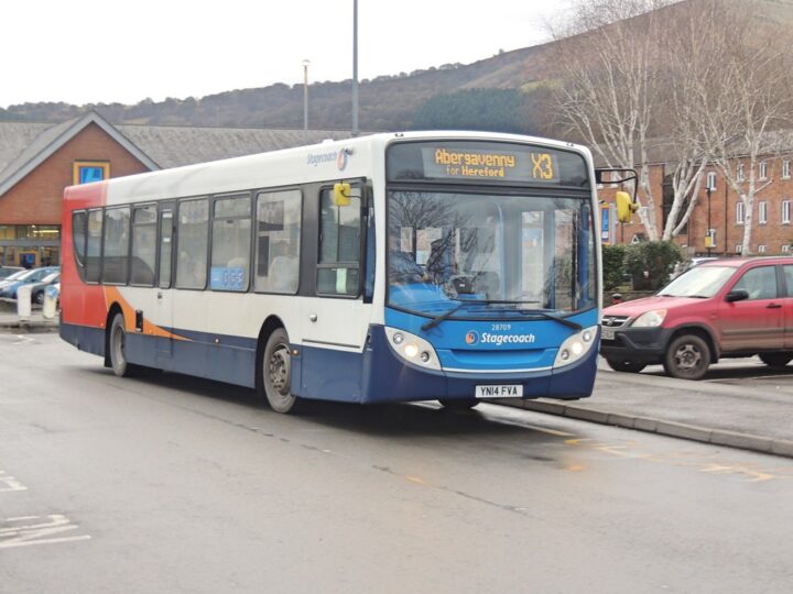 Labour must do more for bus sector