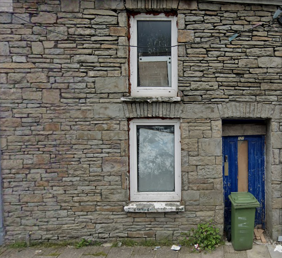 100,000  vacant homes in Wales and Labour cut the empty homes budget by £19 million