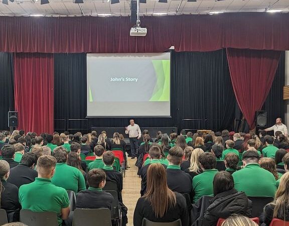 South Wales Police provide input on knife crime for Mountain Ash Comprehensive School Students