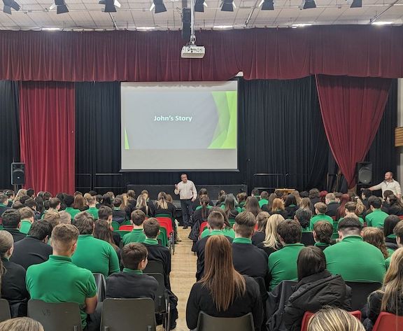 South Wales Police provide input on knife crime for Mountain Ash Comprehensive School Students