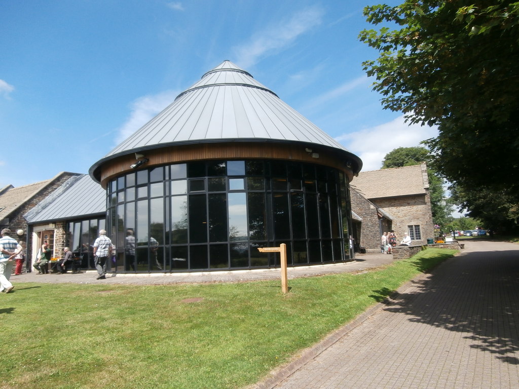 Llancaiach Fawr Manor to be mothballed